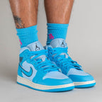 Air Jordan 1 Mid SE Ice Blue (W)