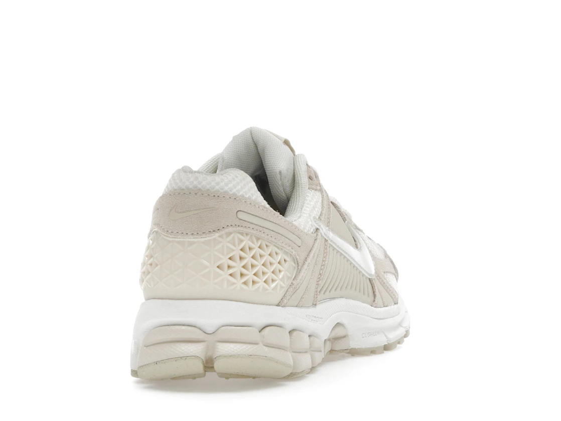 Nike Zoom Vomero 5 Beach Light Khaki (W)