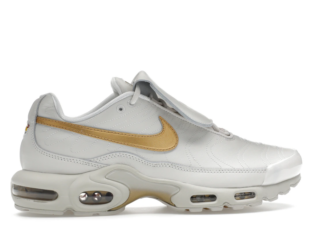 Nike Air Max Plus Tiempo Metallic Gold