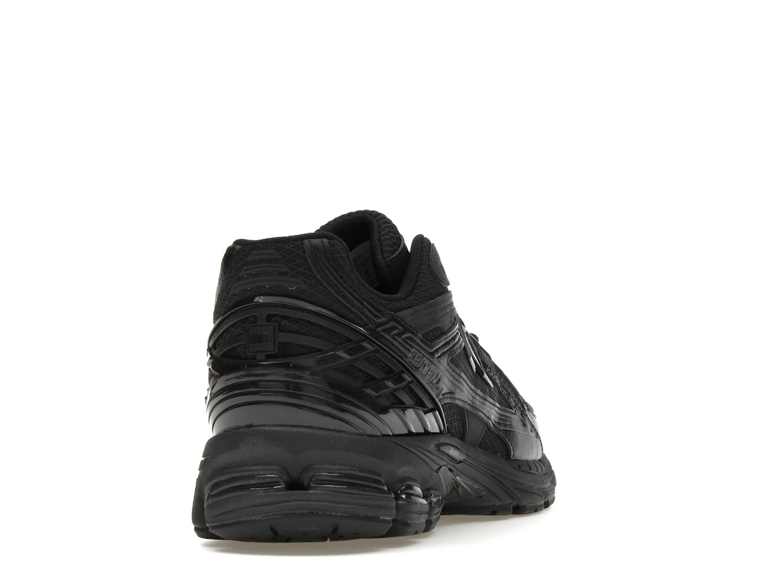 New Balance 1906U Triple Black