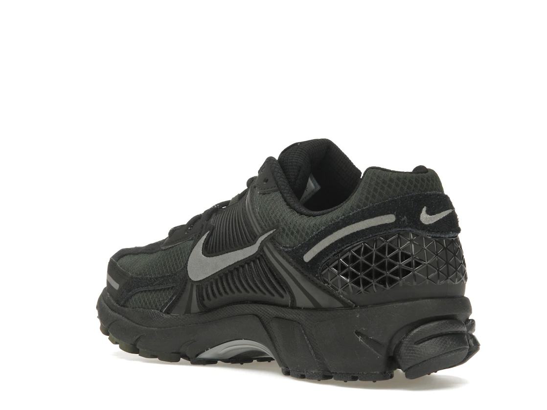 Nike Zoom Vomero 5 Black Sequoia