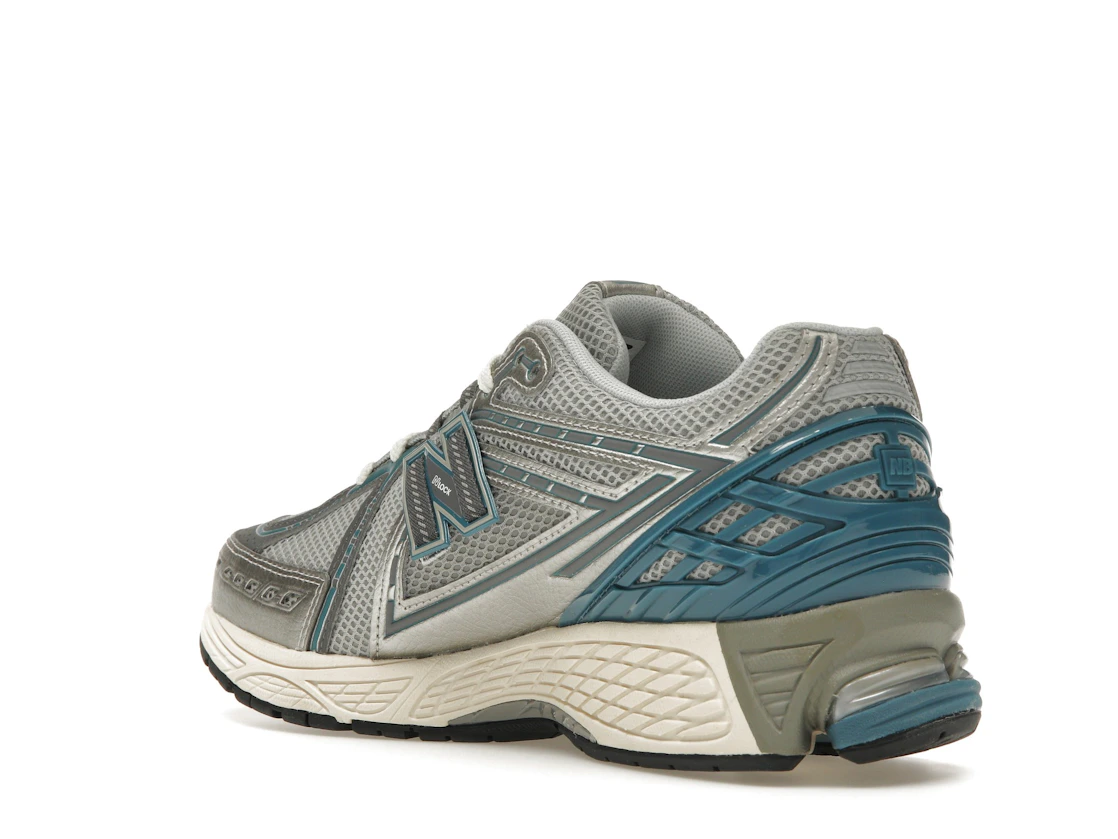 New Balance 1906R Silver Metallic Terrarium