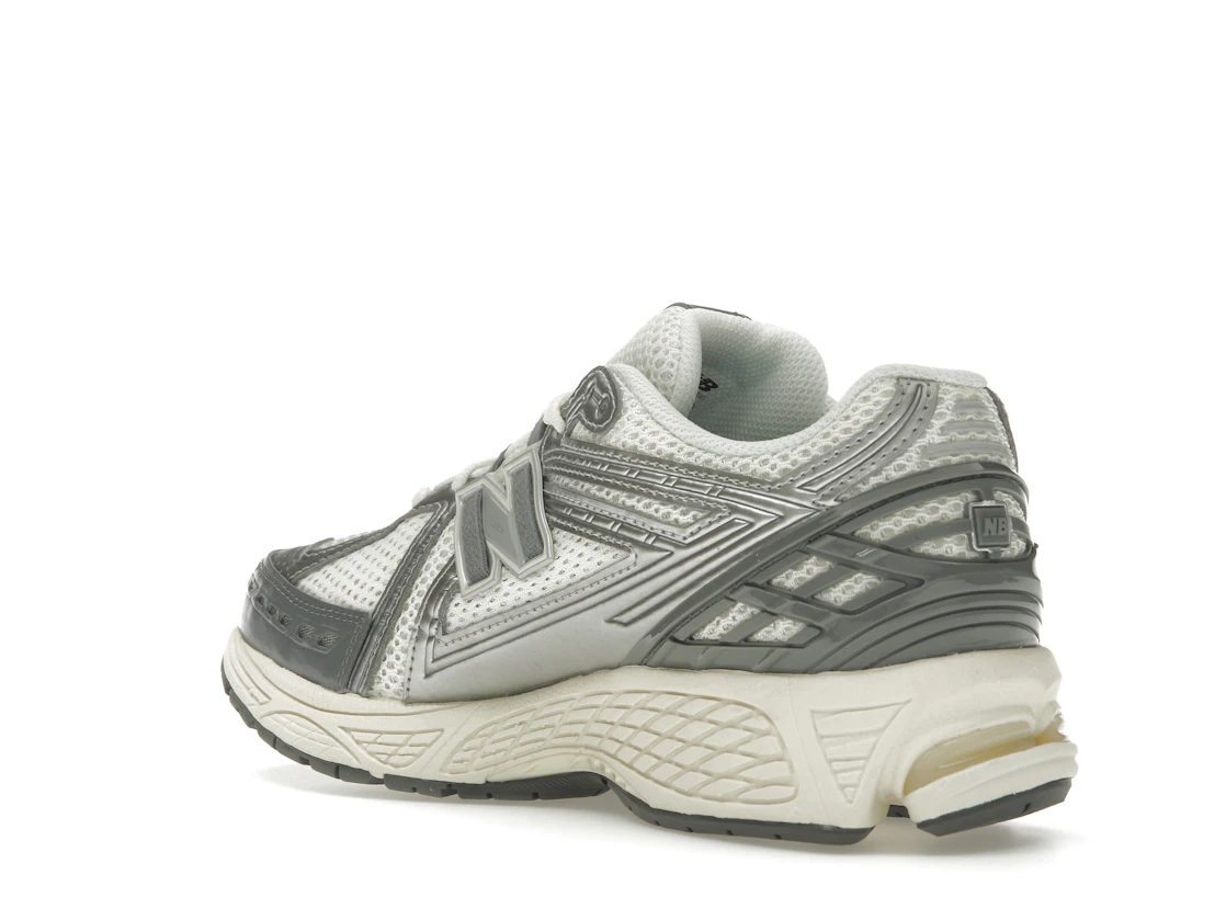 New Balance 1906R Moonrock Silver