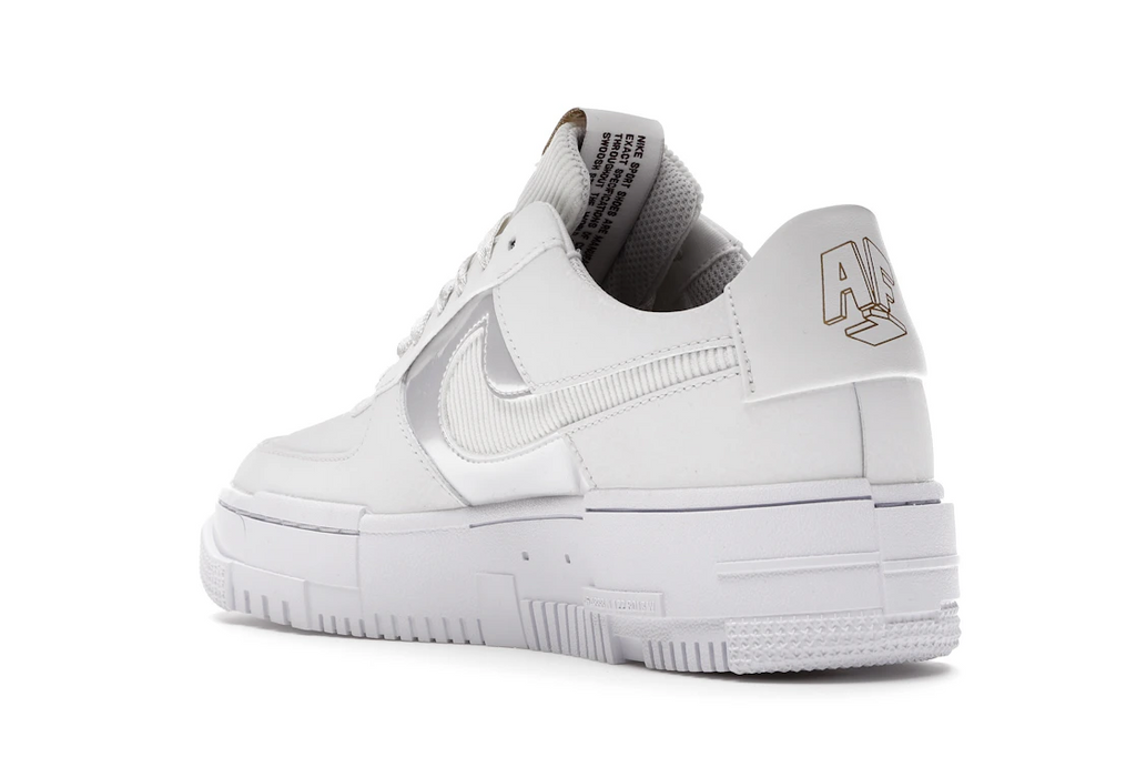 Nike Air Force 1 Low Pixel Summit White (W)