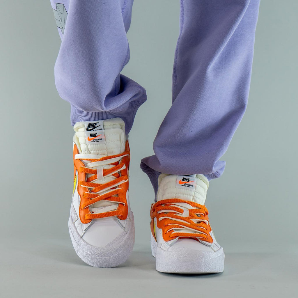 Nike Blazer Low sacai Magma Orange