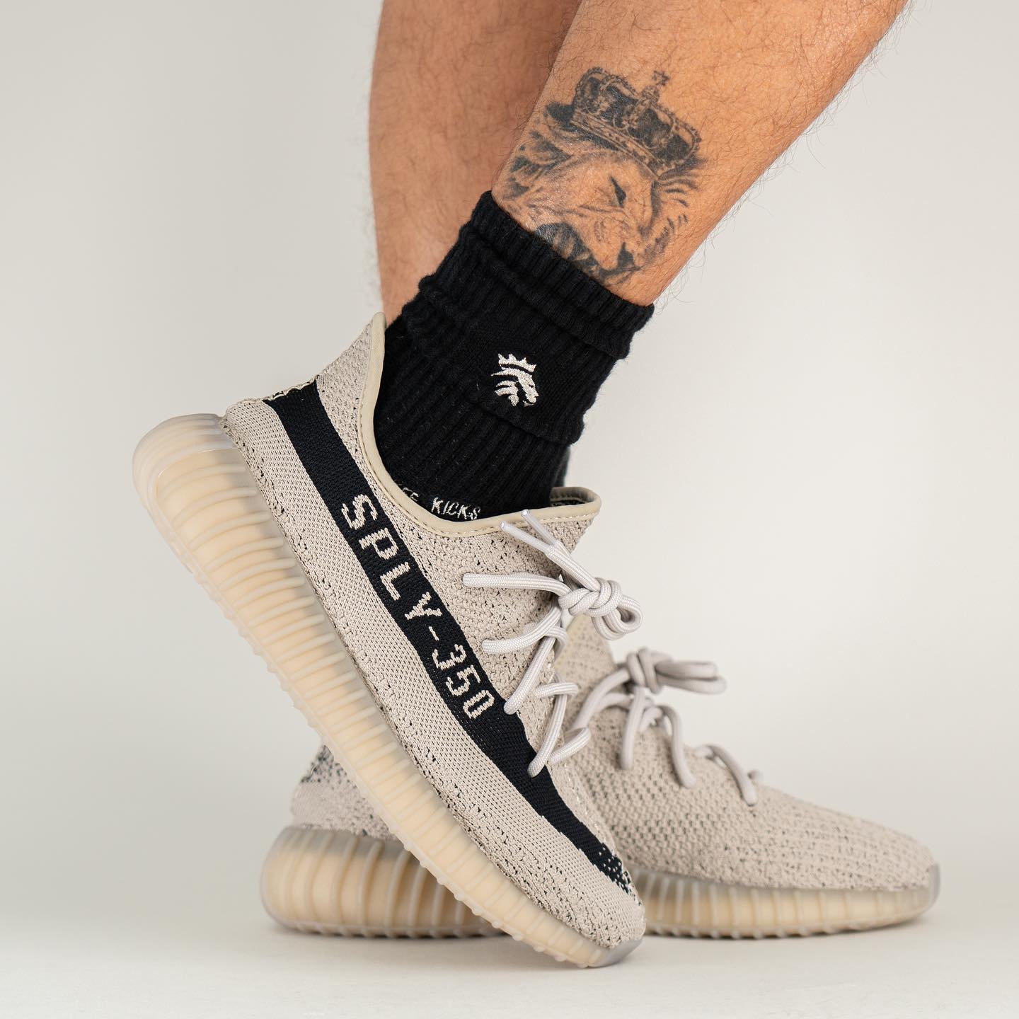 adidas Yeezy Boost 350 V2 Slate