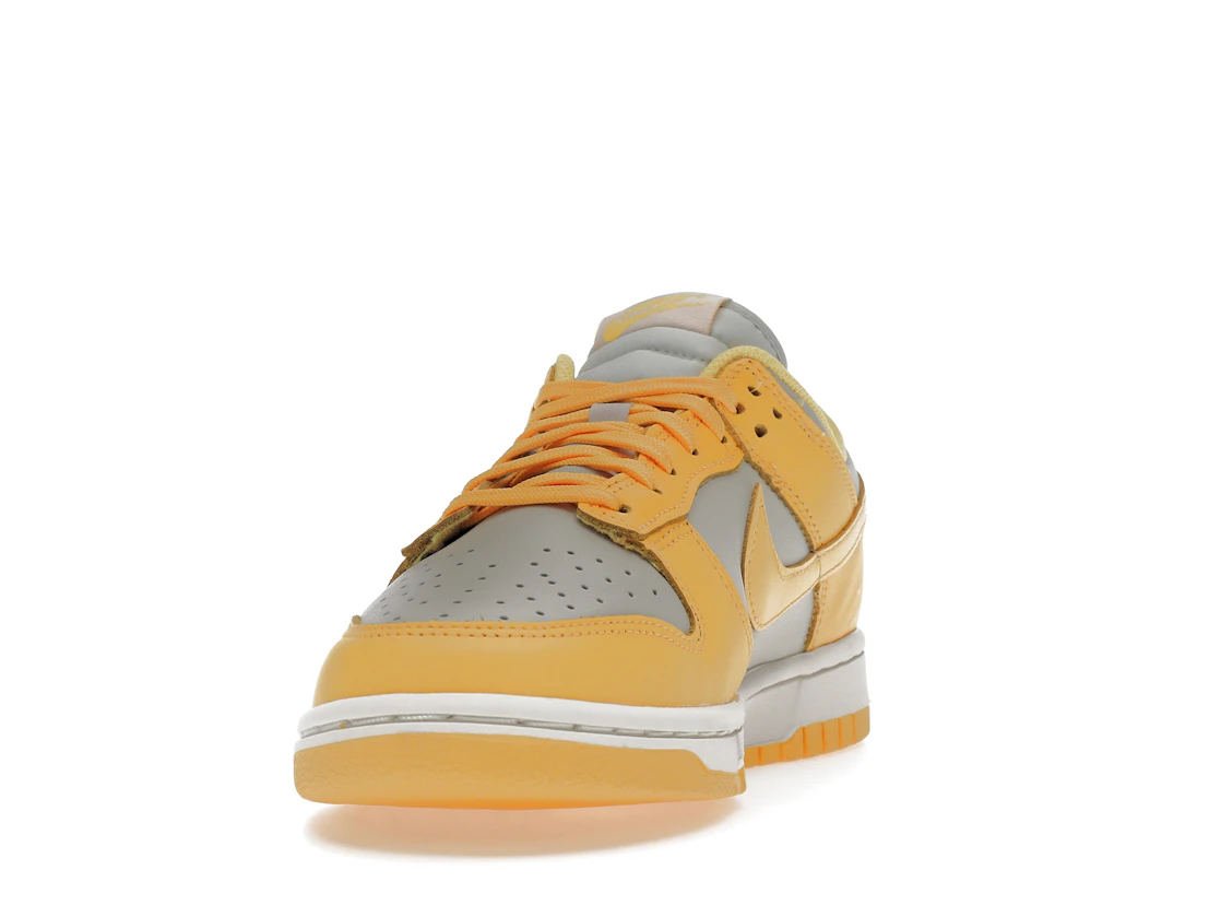 Nike Dunk Low Citron Pulse (W)