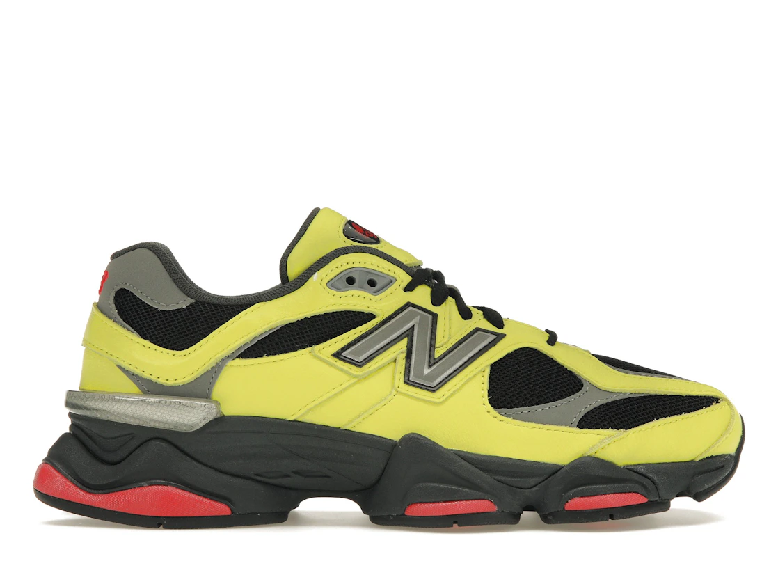 New Balance 9060 Tea Tree