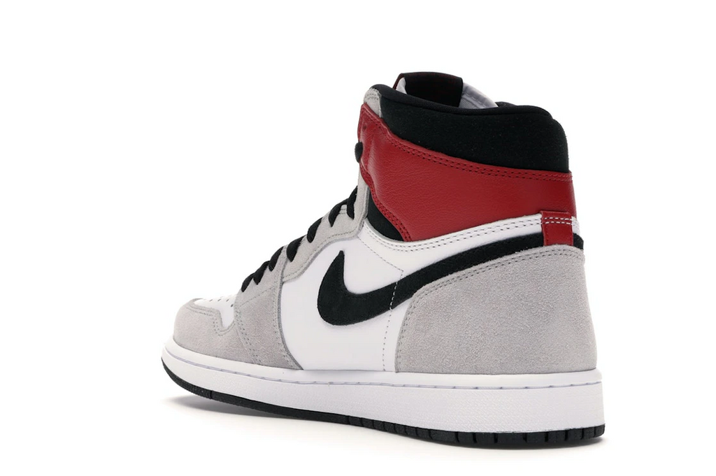 Air Jordan 1 Retro High Light Smoke Grey