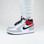 Air Jordan 1 Retro High Light Smoke Grey
