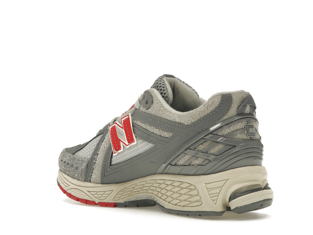 New Balance 1906R size? Exclusive Diamond District Pack Grey