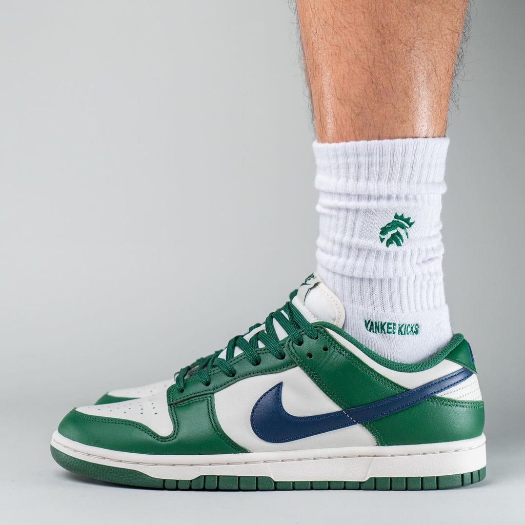Nike Dunk Low Gorge Green (W)