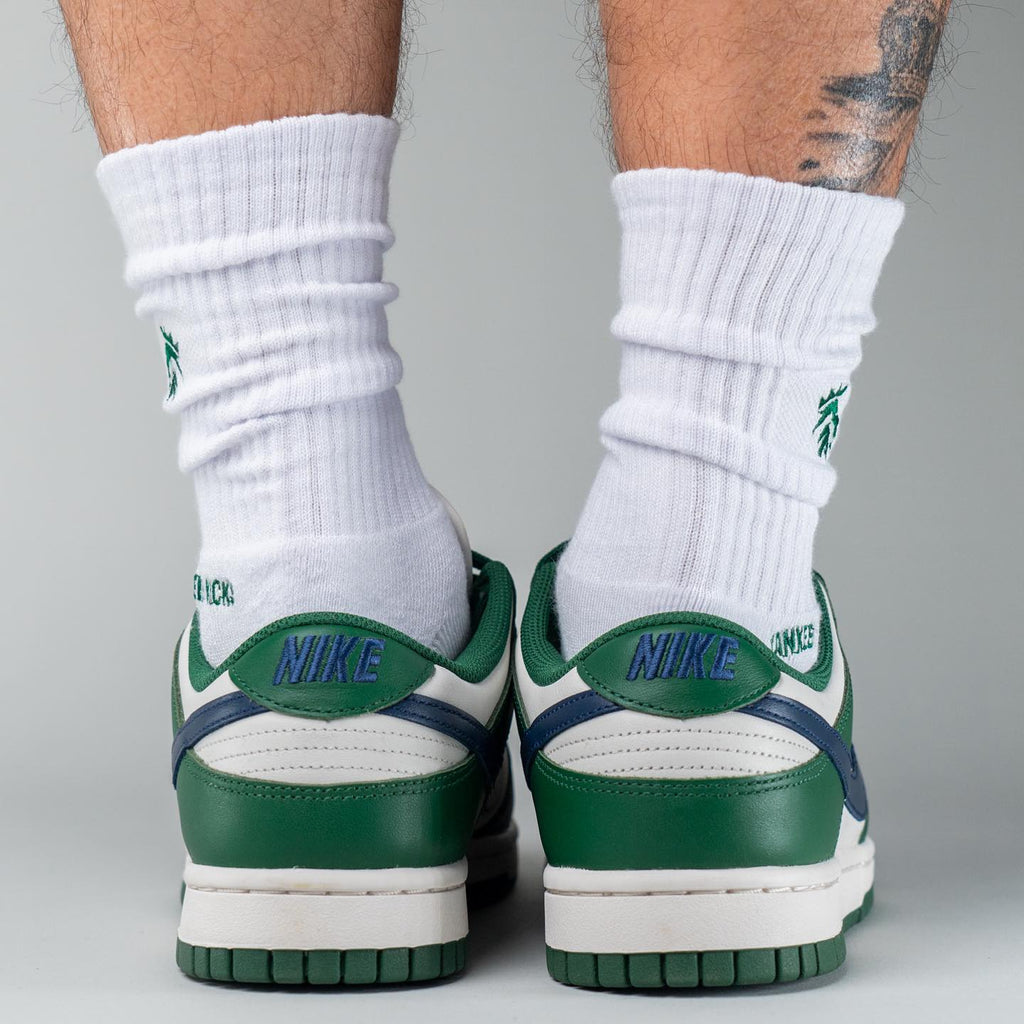 Nike Dunk Low Gorge Green (W)