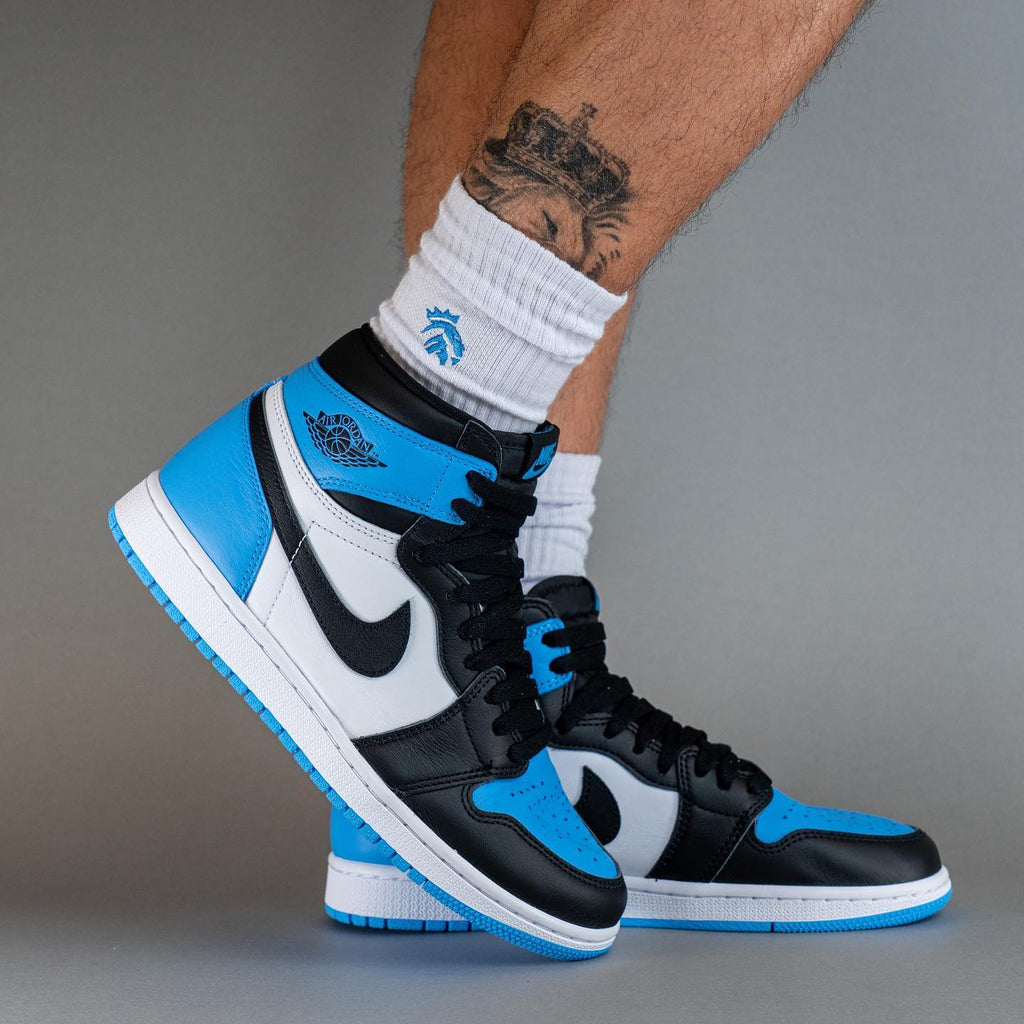 Air Jordan 1 Retro High OG UNC Toe