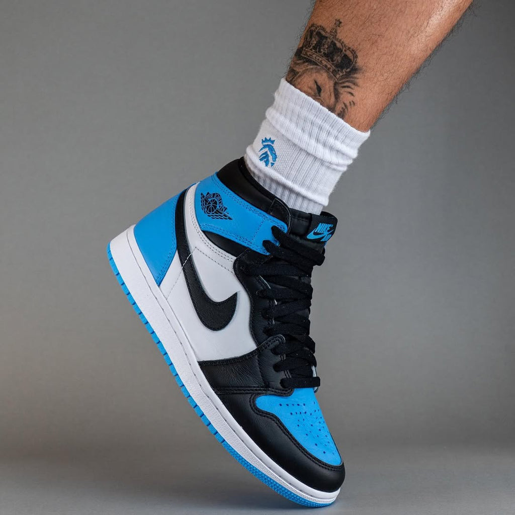 Air Jordan 1 Retro High OG UNC Toe