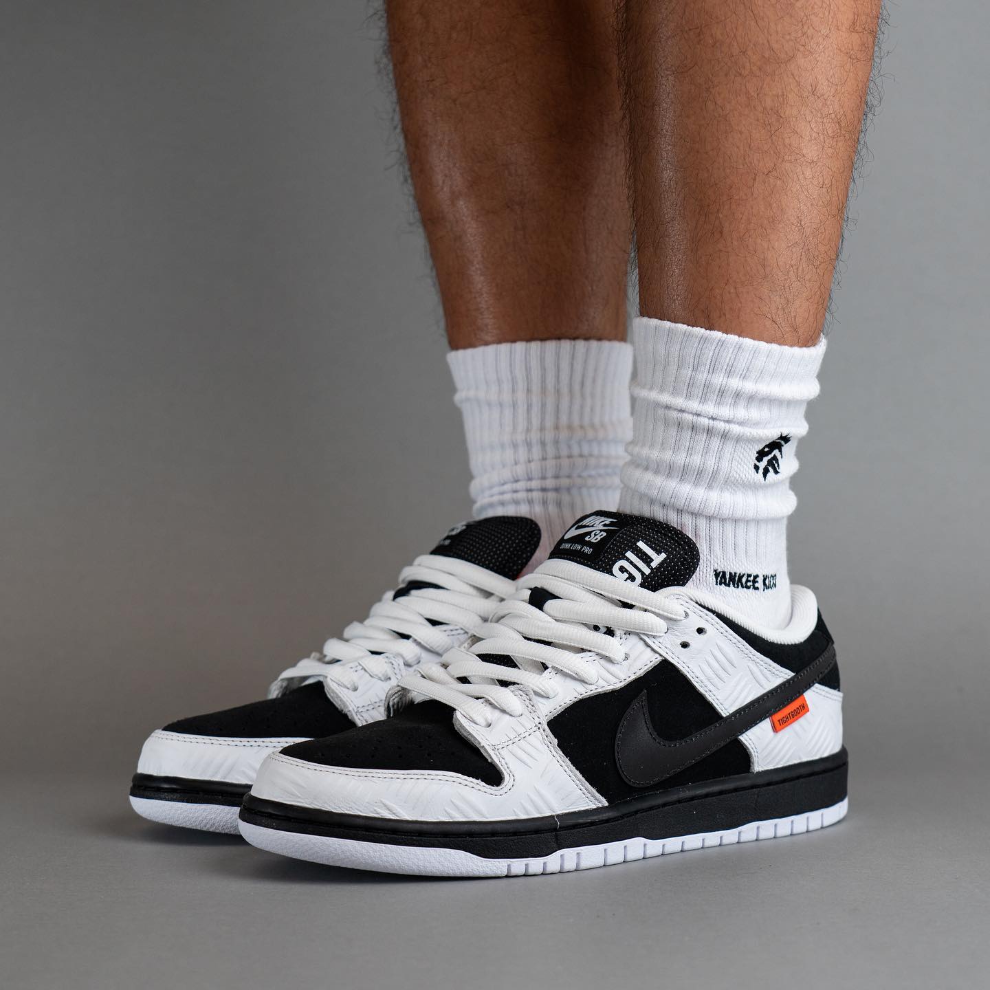 Nike SB Dunk Low TIGHTBOOTH