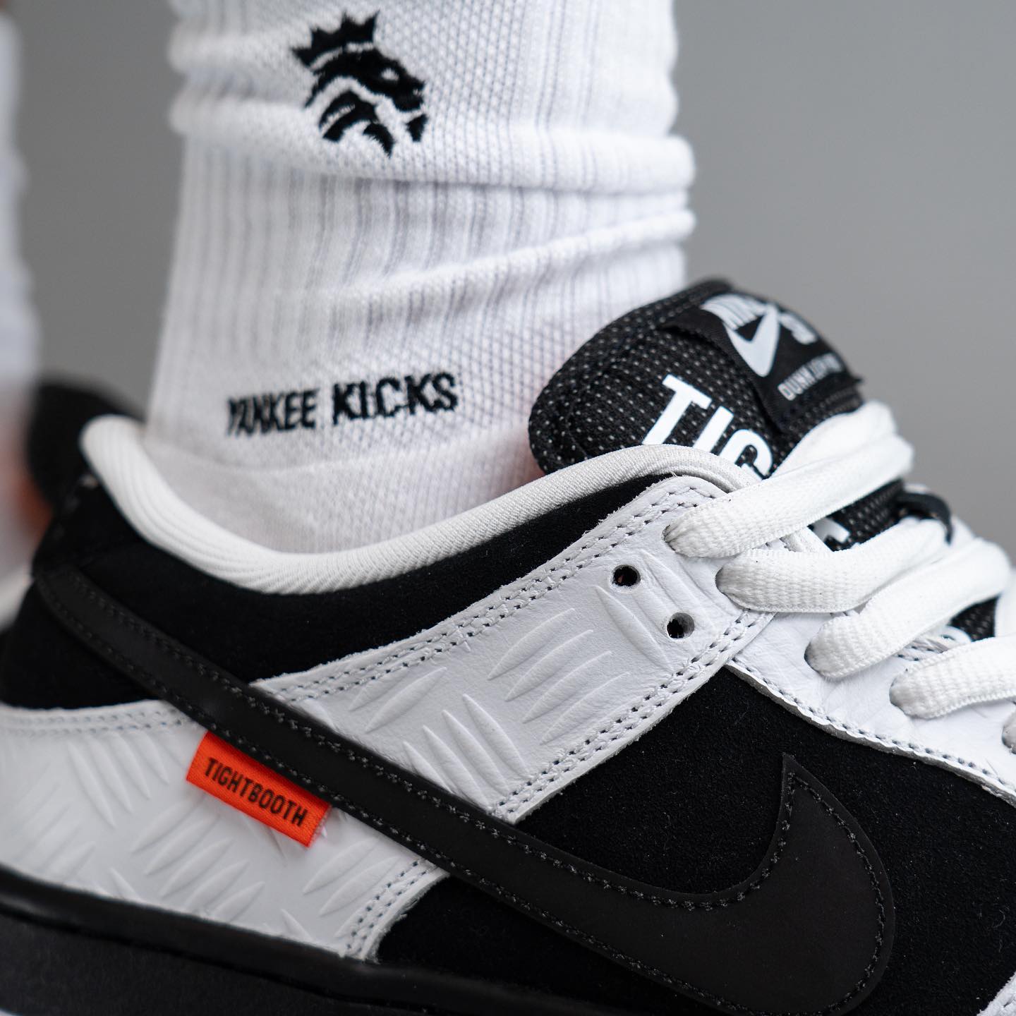 Nike SB Dunk Low TIGHTBOOTH