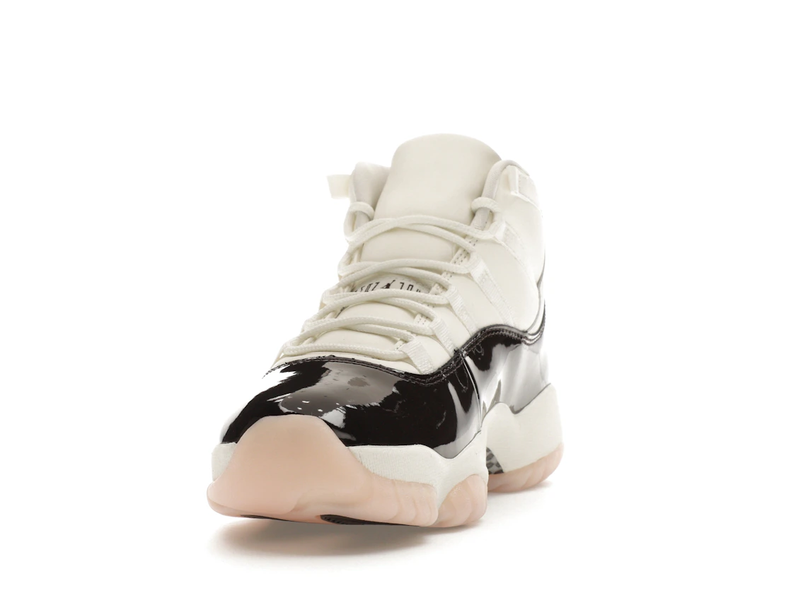 Air Jordan 11 Retro Neapolitan (W)
