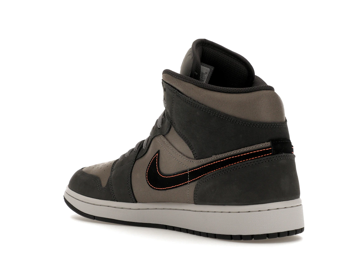 Air Jordan 1 Mid Night Stadium