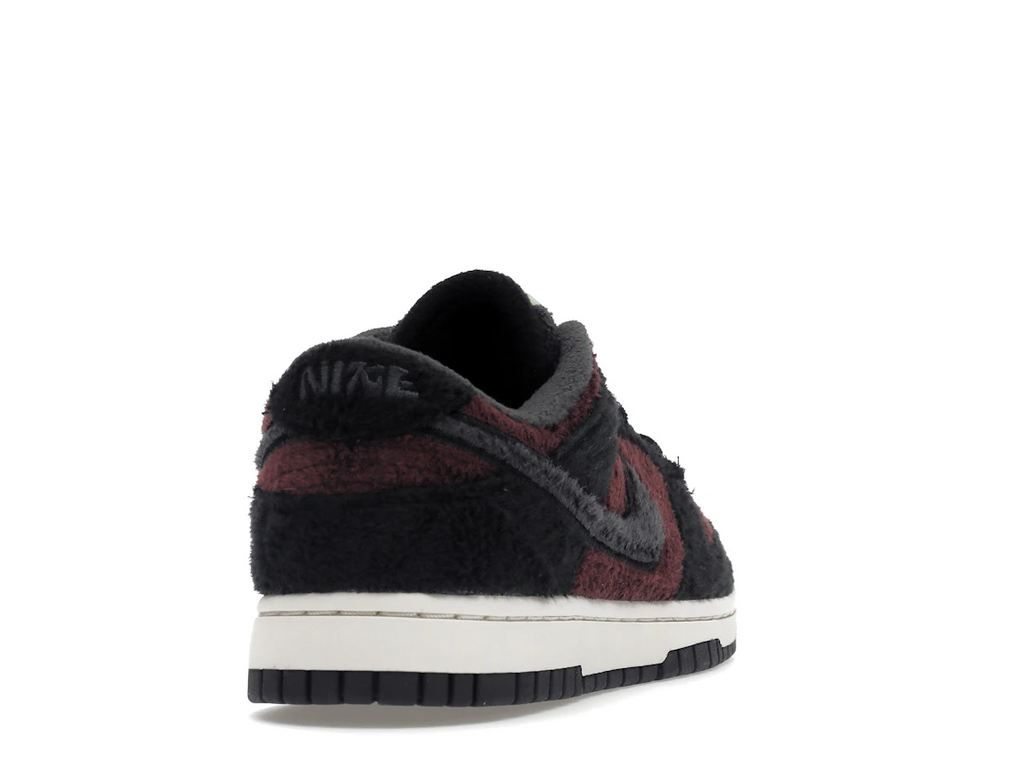 Nike Dunk Low Fleece Burgundy Crush (W)