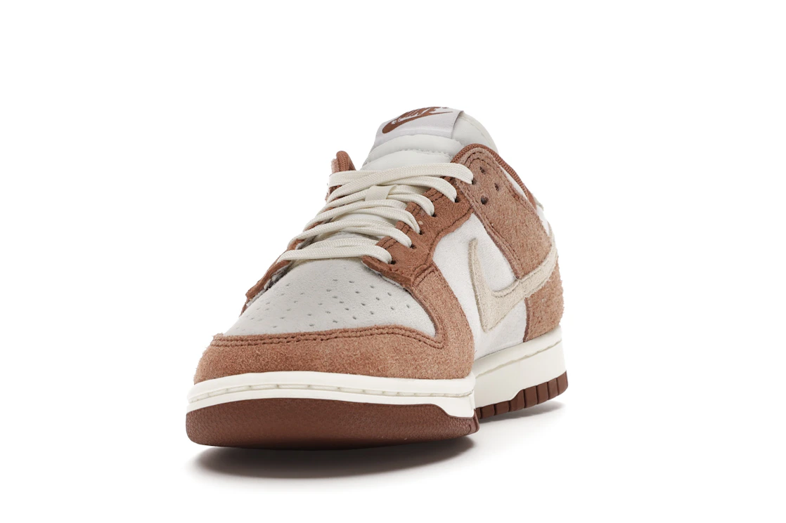 Nike Dunk Low Medium Curry