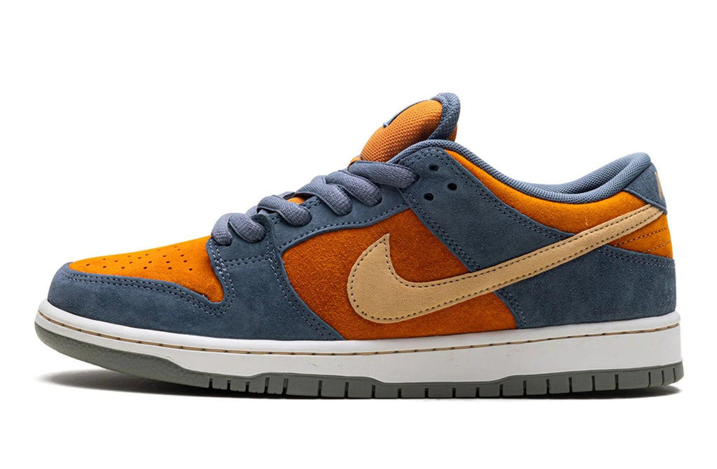 Nike SB Dunk Low Light Carbon Monarch