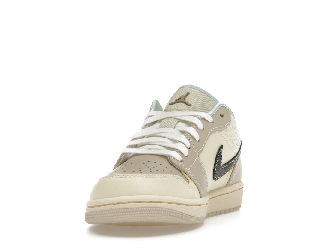 Jordan 1 Low SE Sanddrift Glacier Blue