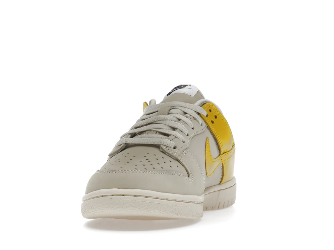 Nike Dunk Low LX Banana (W)