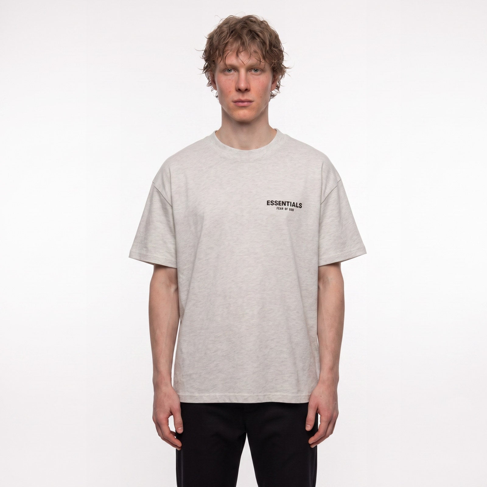 tričko Fear of God Essentials S22 T-shirt Light Oatmeal ADONIO