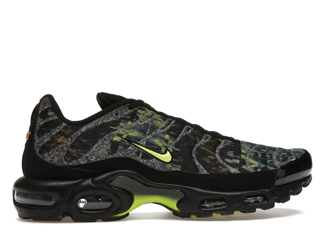 tenisky a boty Nike Air Max Plus Sustainable Black Volt DM9594-001 ADONIO
