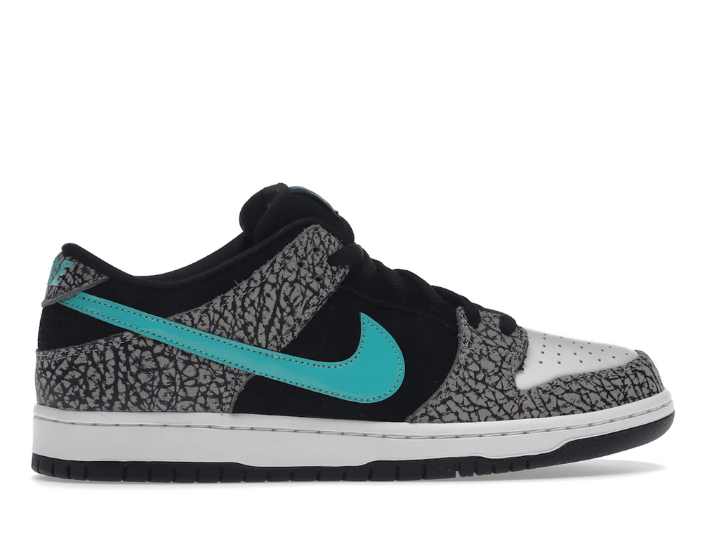 Nike SB Dunk Low atmos Elephant