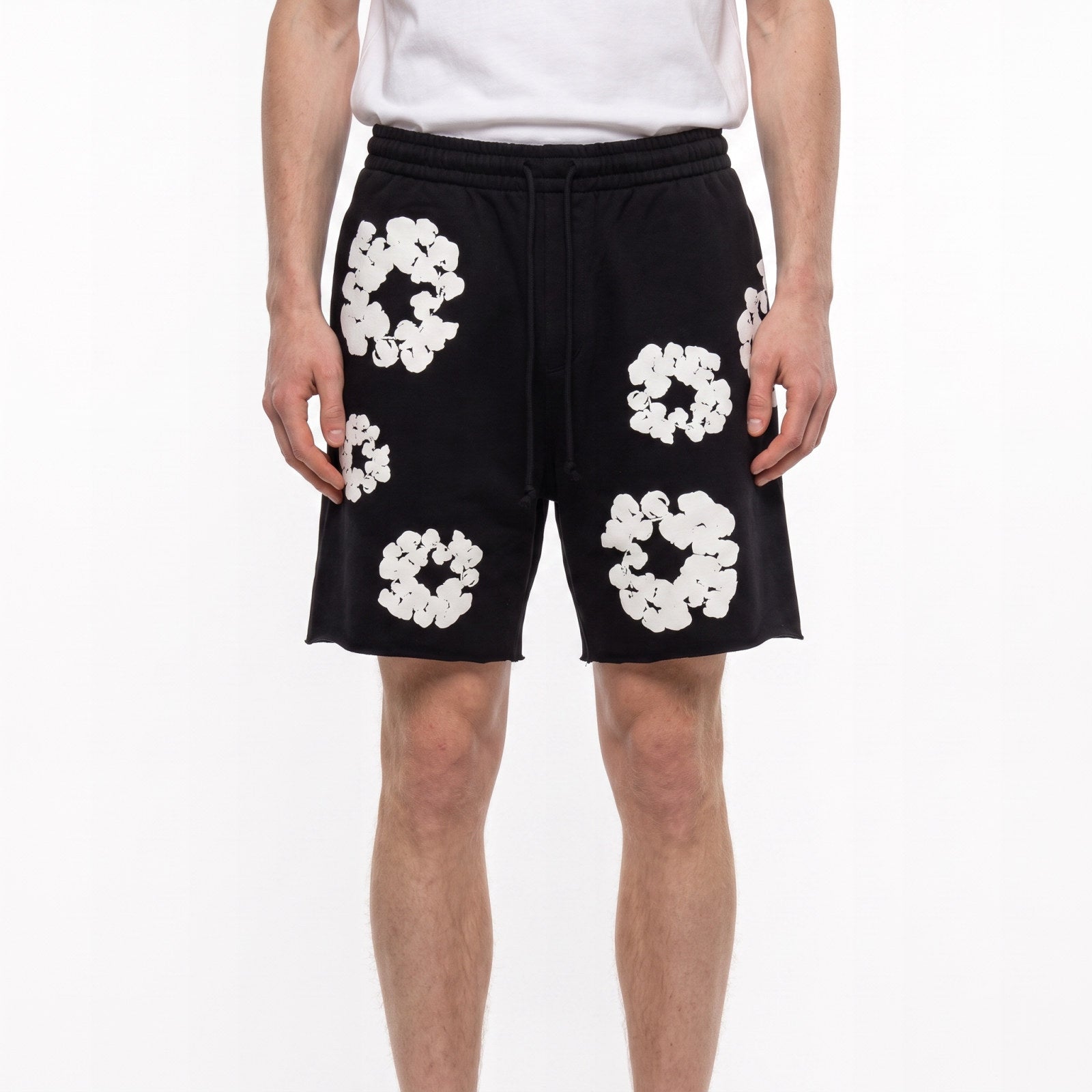 šortky Denim Tears The Cotton Wreath Shorts Black ADONIO