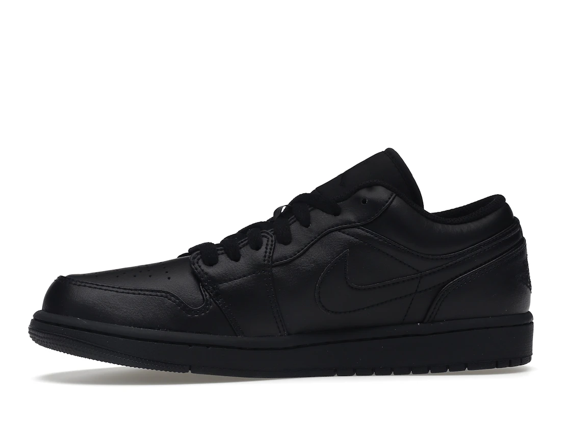Jordan 1 Low Triple Black (2022)