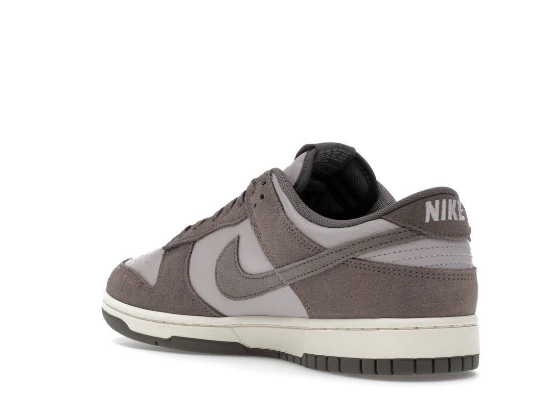 Nike Dunk Low SE Platinum Violet Cave Stone