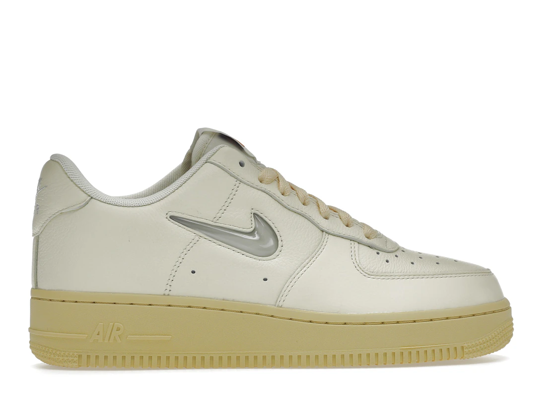 Nike Air Force 1 Low '07 LX Coconut Milk Lemon Wash (W)