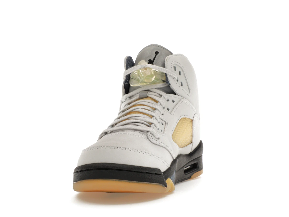 Jordan 5 Retro A Ma Maniére Dawn (W)