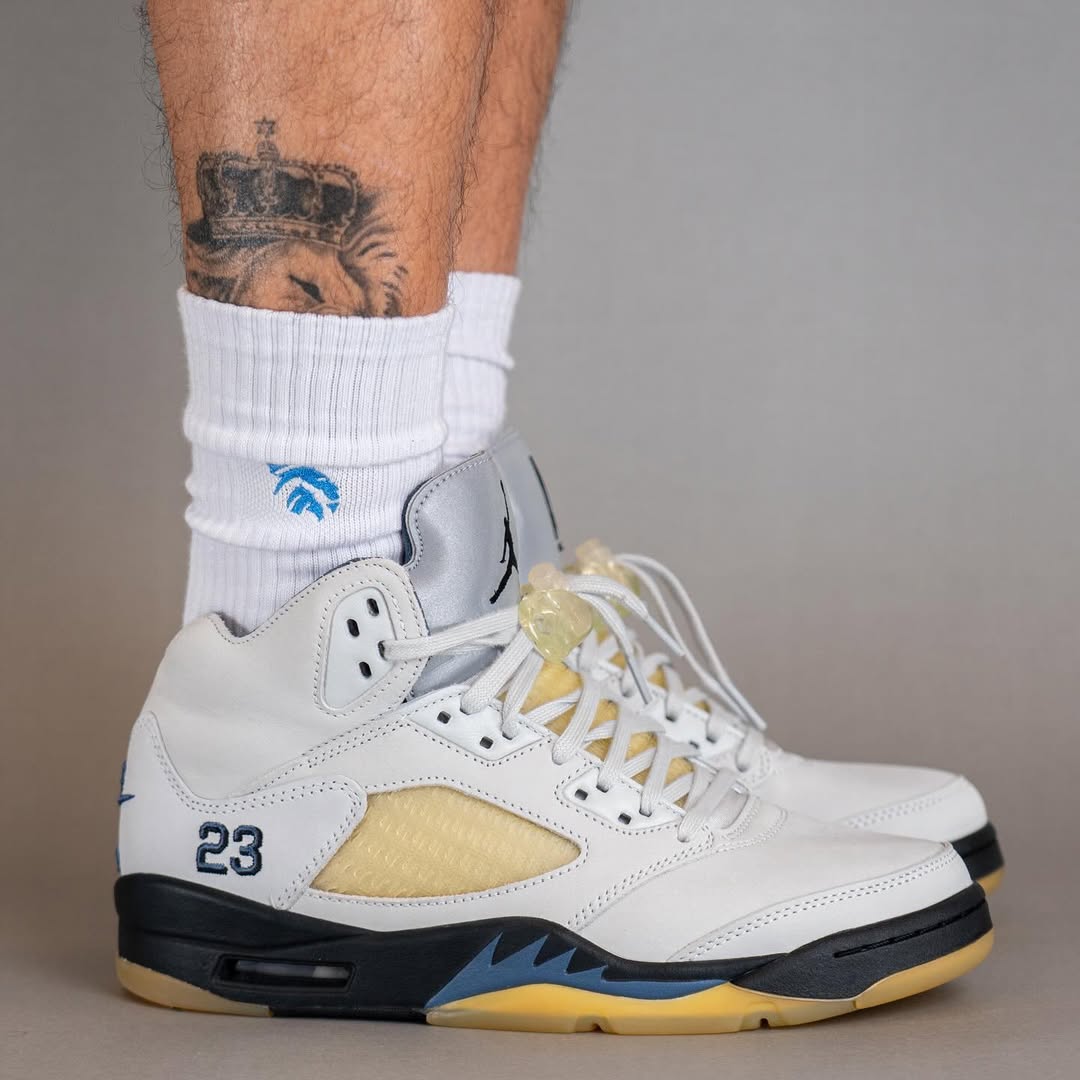 Jordan 5 Retro A Ma Maniére Dawn (W)