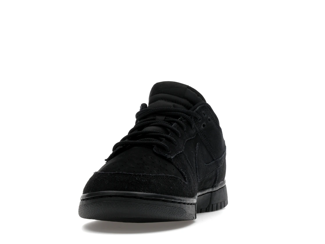 Nike Dunk Low SE Triple Black