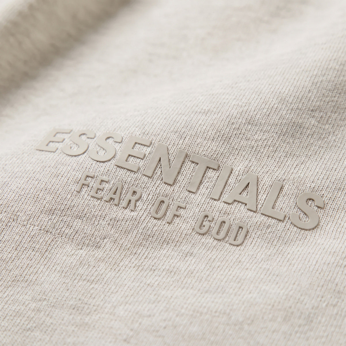 šortky Fear of God Essentials S25 Shorts Heather Stone 160SP252002F ADONIO