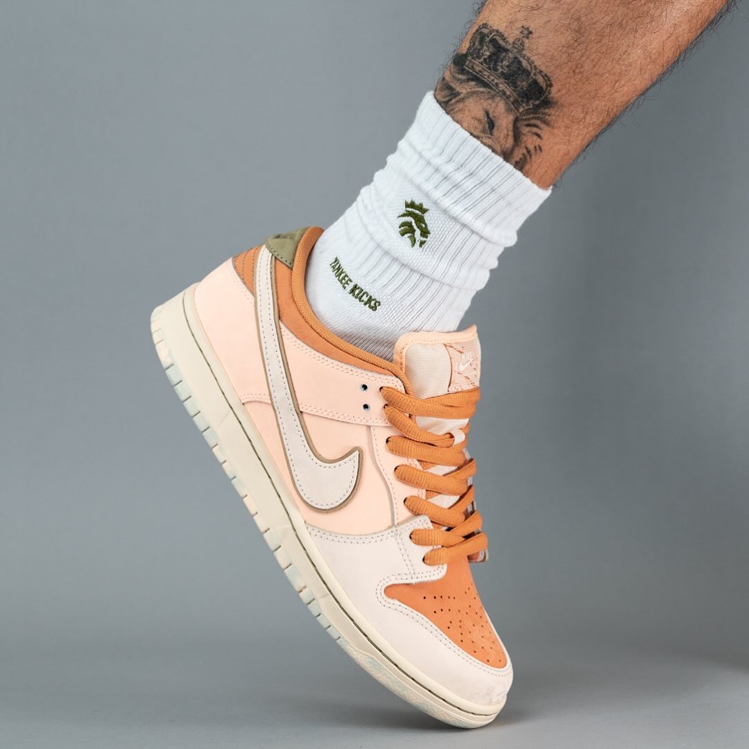 Nike SB Dunk Low Trocadéro Gardens