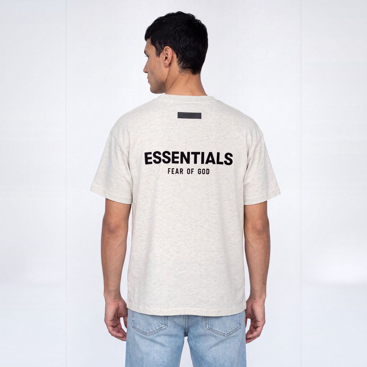 tričko Fear of God Essentials S22 T-shirt Light Oatmeal ADONIO