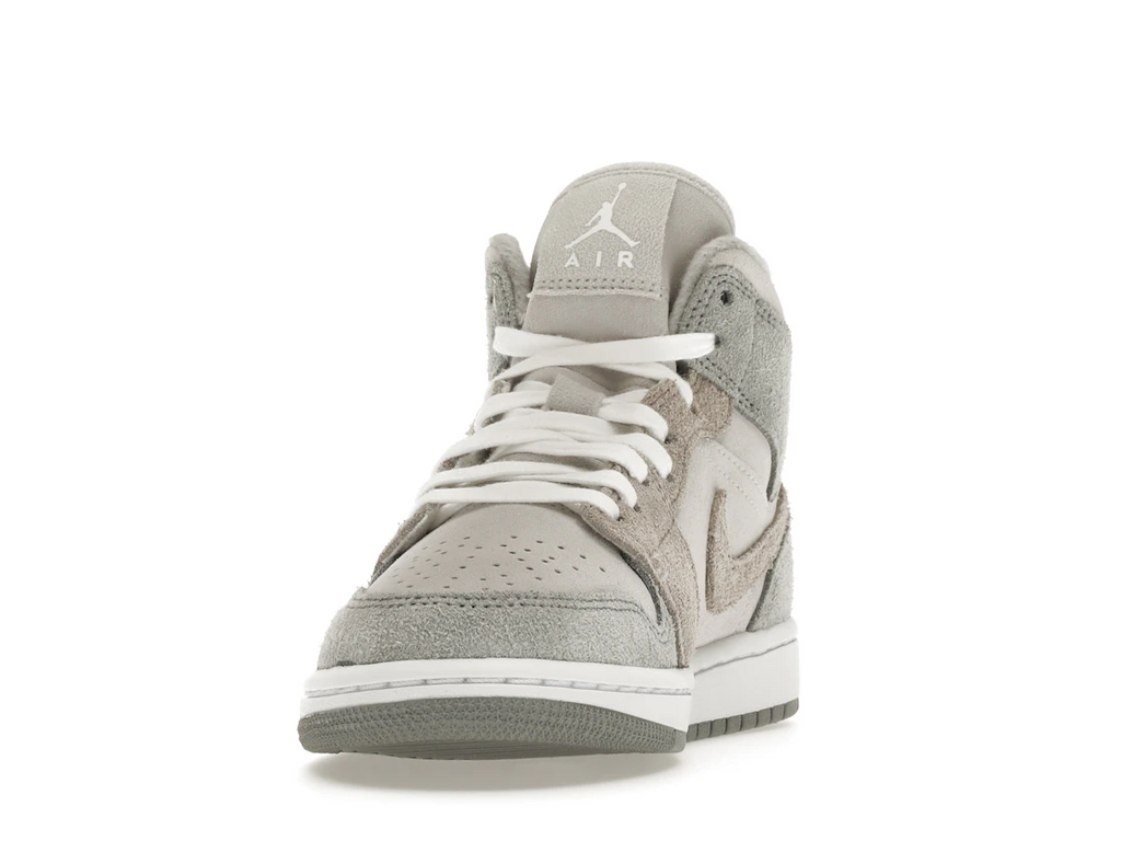 Jordan 1 Mid SE Particle Grey (W)