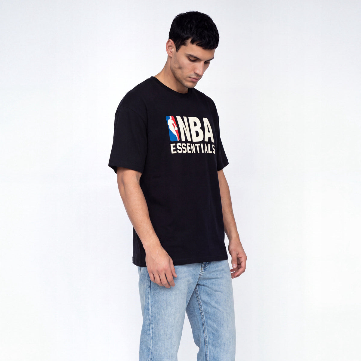 tričko Fear of God Essentials NBA S24 T-Shirt Black 125AL244001F ADONIO