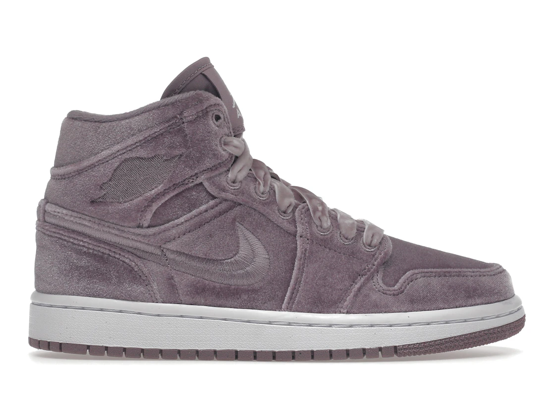 Air Jordan 1 Mid SE WMNS Purple Smoke