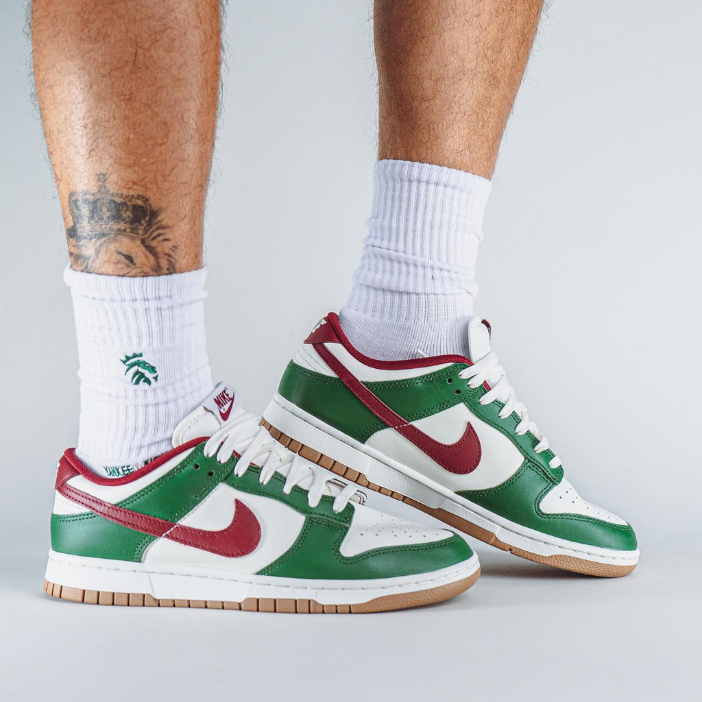 Nike Dunk Low Retro Gorge Green