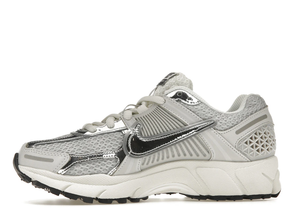 Nike Zoom Vomero 5 Photon Dust Metallic Silver (W)