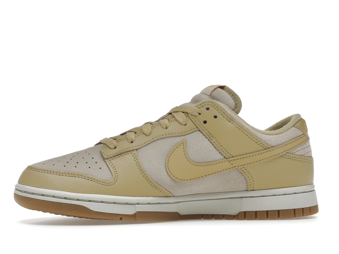 Nike Dunk Low Tan Suede