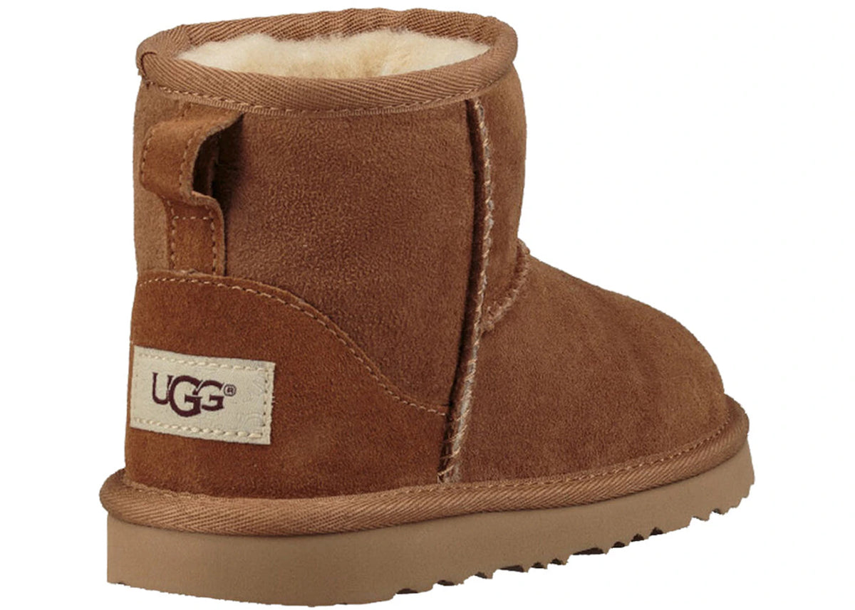 UGG Classic Mini Boot II Boot Chestnut (Kids) 1017715K-CHE ADONIO