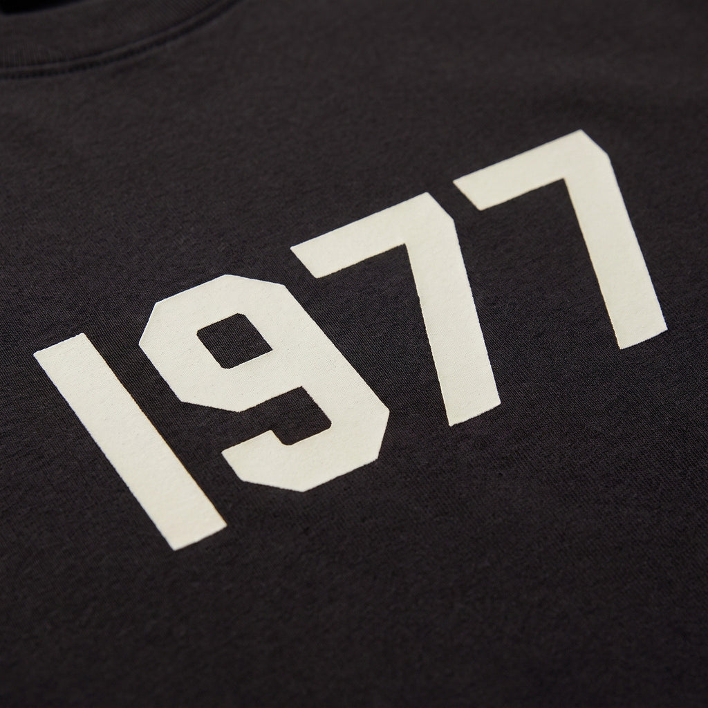Fear of God Essentials 1977 Iron - Letní set ADONIO