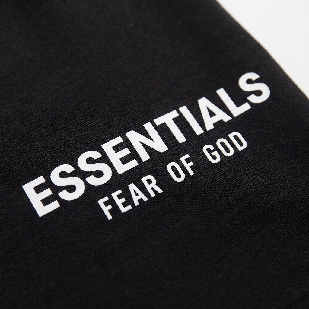 Fear of God Essentials SS25 Jet Black- Letní set ADONIO